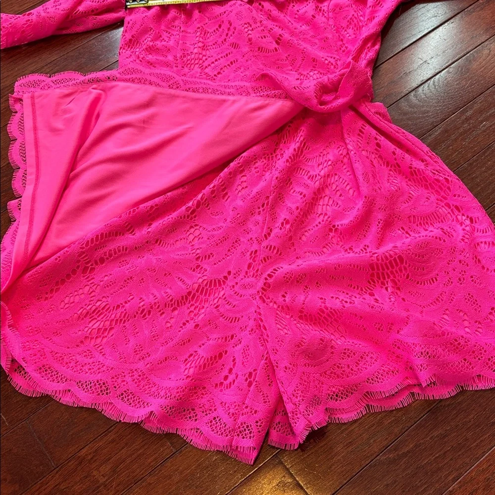 Lilly Pulitzer lace Tiki Wrap Romper In Pink size small dress shorts 1-pc - Picture 10 of 10